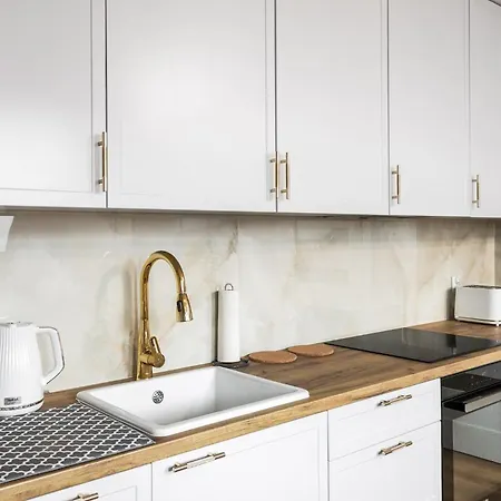 Apartman Rent Like - Za Cieszynianka 6 *